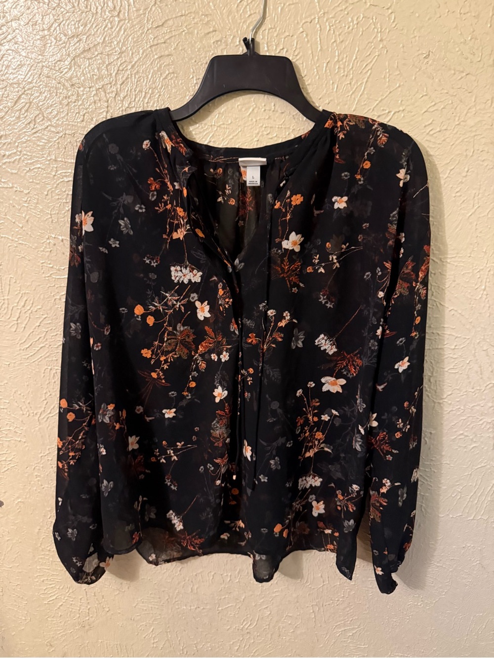 A New Day Black Floral Long-Sleeve Semi Sheer  Tie-Neck Blouse size: Large